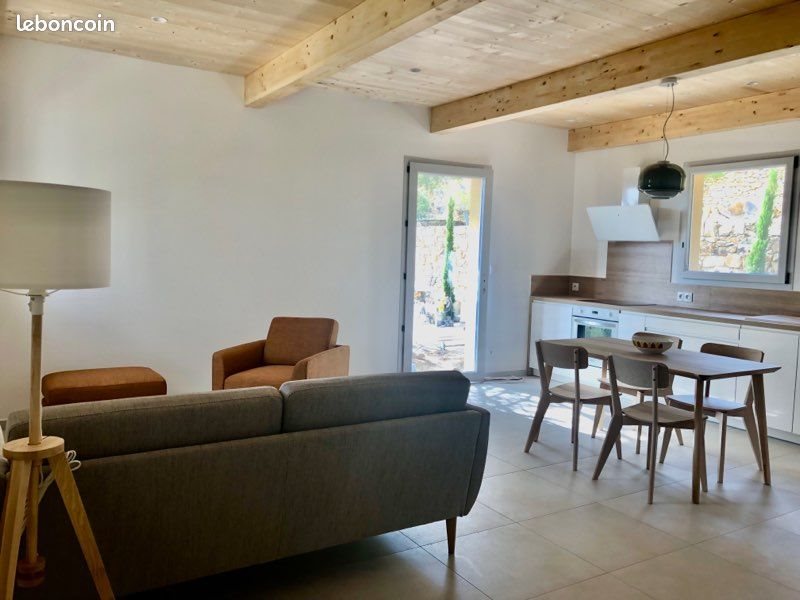 Maison à louer, 70m², Lumio