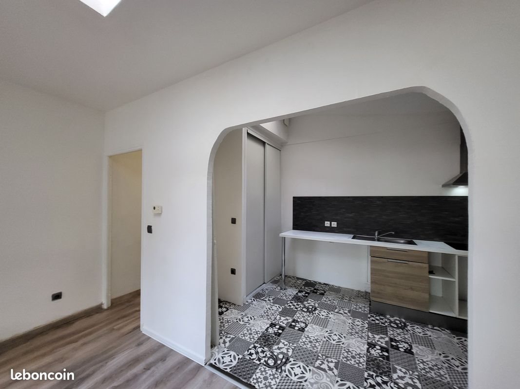 Maison à louer, 63m², Sète