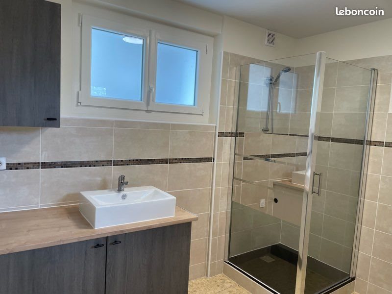 Appartement à louer, 55m², Saignes