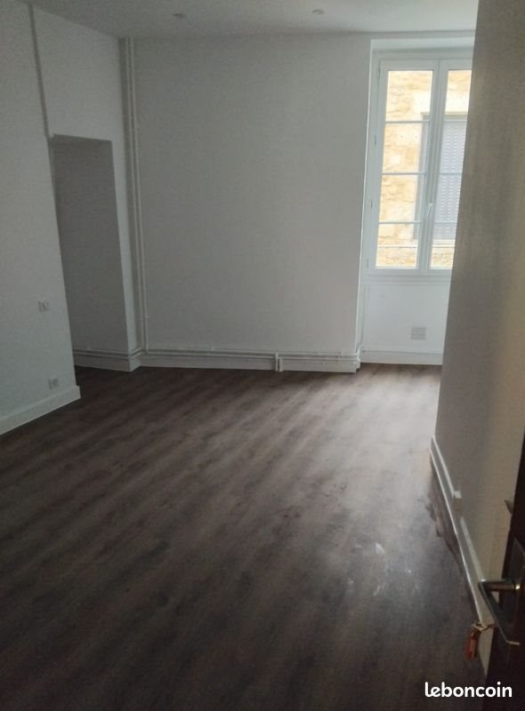 Appartement à louer, 22m², Gourdon