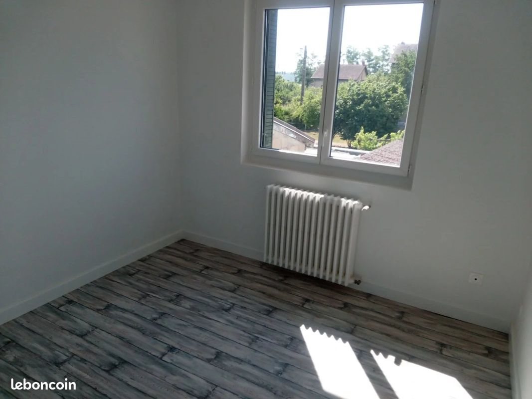 Appartement à louer, 86m², Digoin