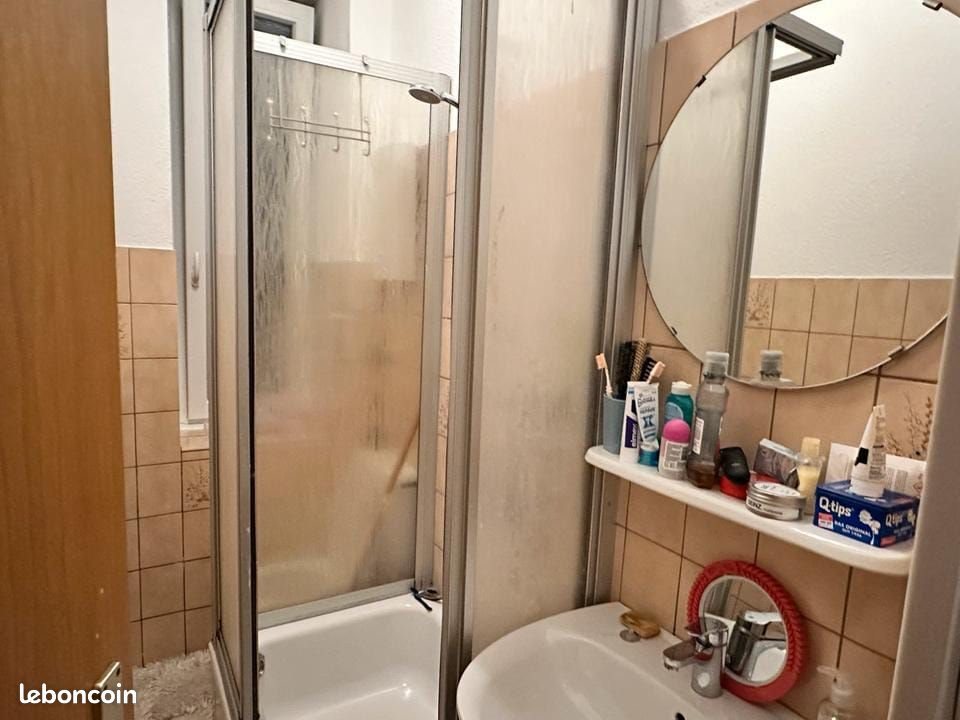 Appartement à louer, 29m², Nîmes