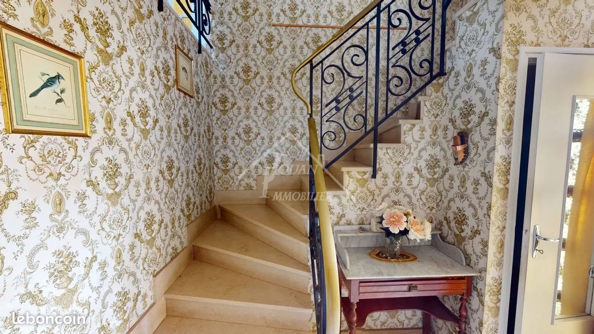 Maison à vendre, 113m², Commentry