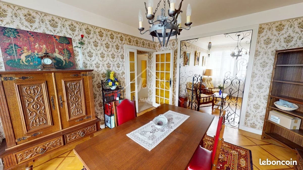 Maison à vendre, 113m², Commentry