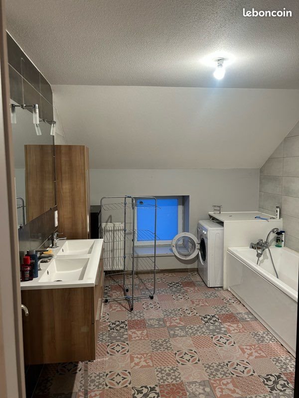 Appartement à louer, 150m², Tavaux