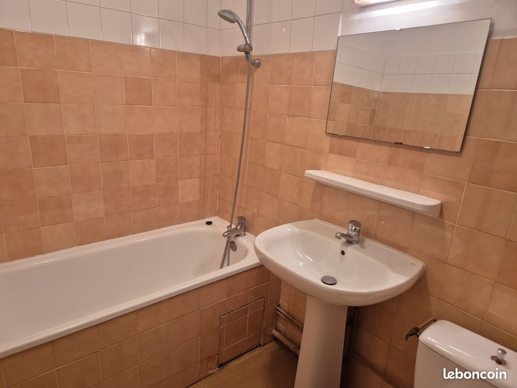 Appartement à louer, 51m², Auch