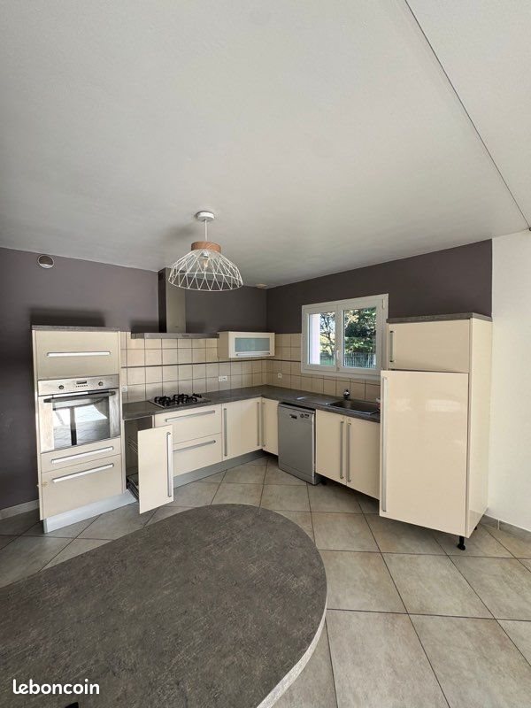 Maison à louer, 115m², Séné
