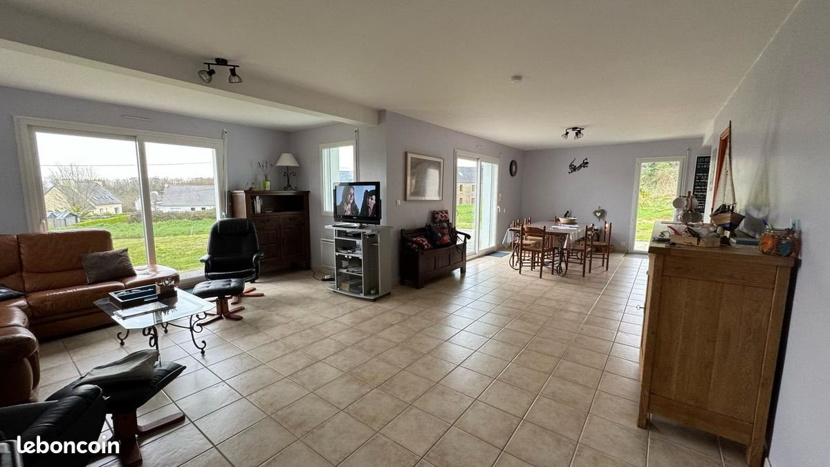 Maison à louer, 128m², Crozon