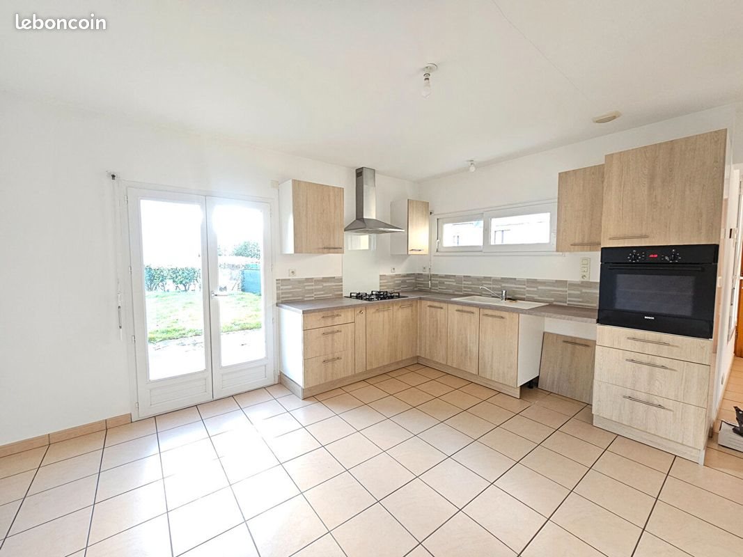 Maison à vendre, 155m², Pommeret