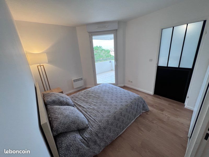 Appartement à louer, 44m², Seilh