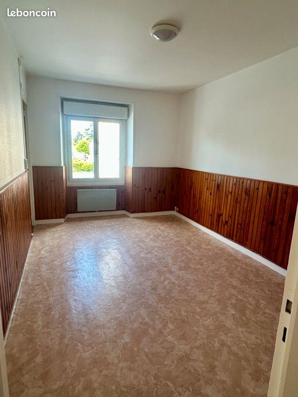 Appartement à louer, 45m², Dangé-Saint-Romain