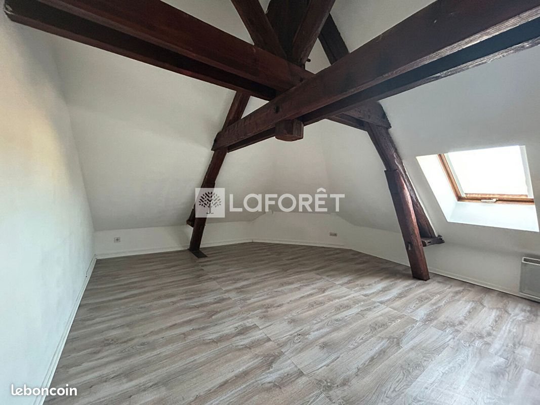 Appartement à louer, 25m², Epernay