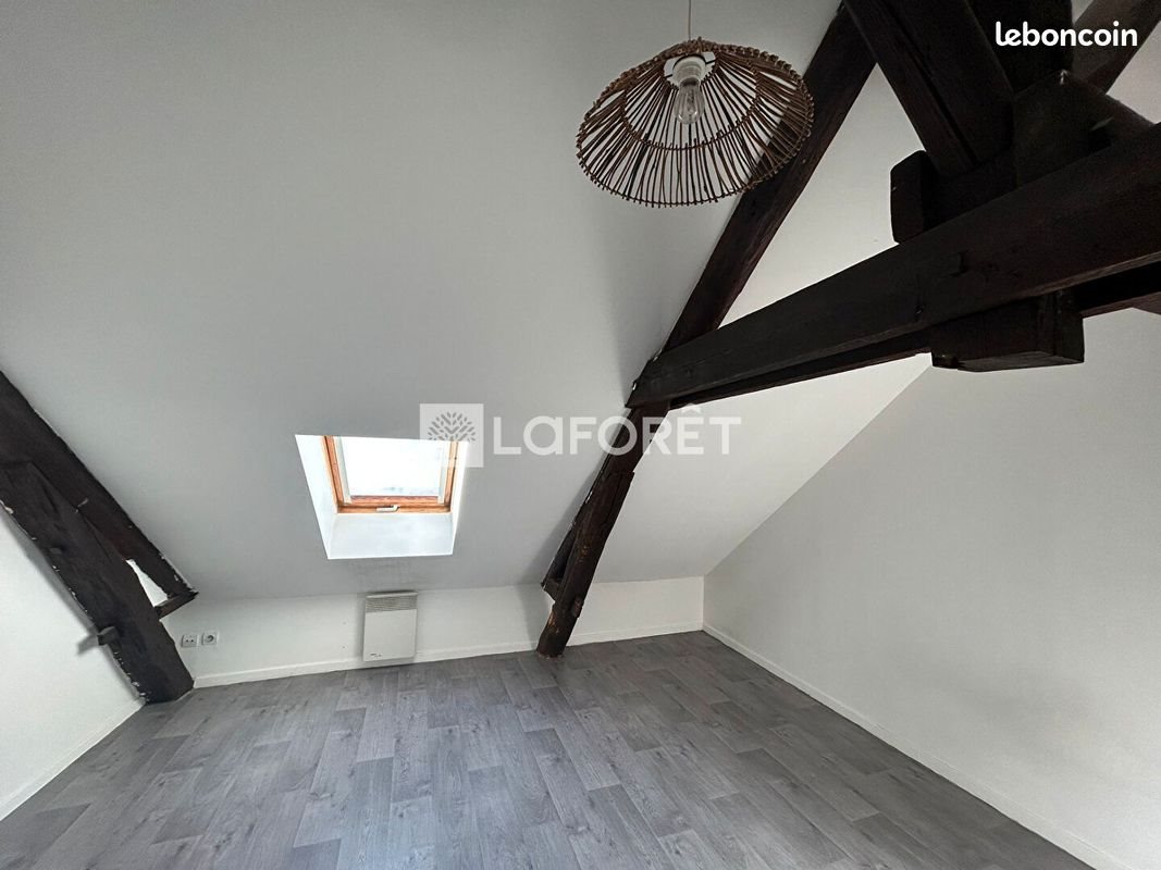 Appartement à louer, 25m², Epernay