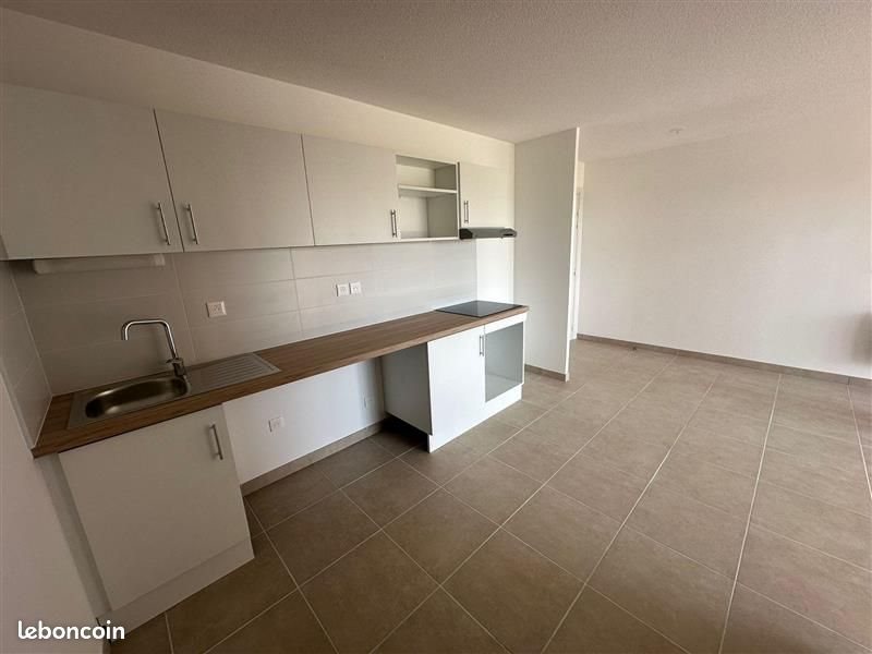 Appartement à louer, 75m², Frontignan