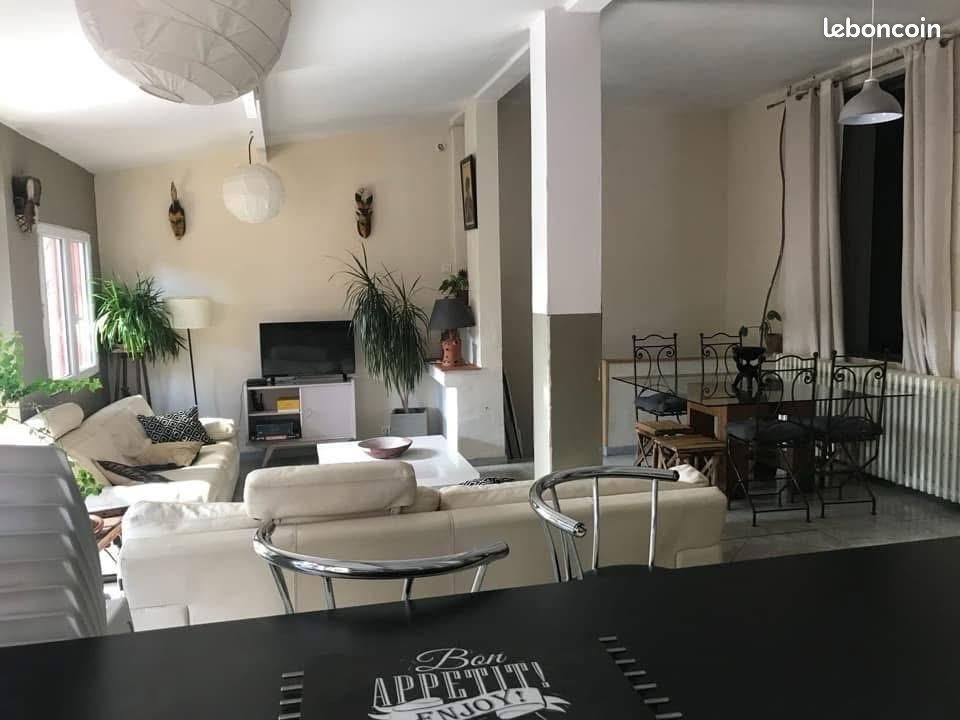 Maison à louer, 145m², Nîmes