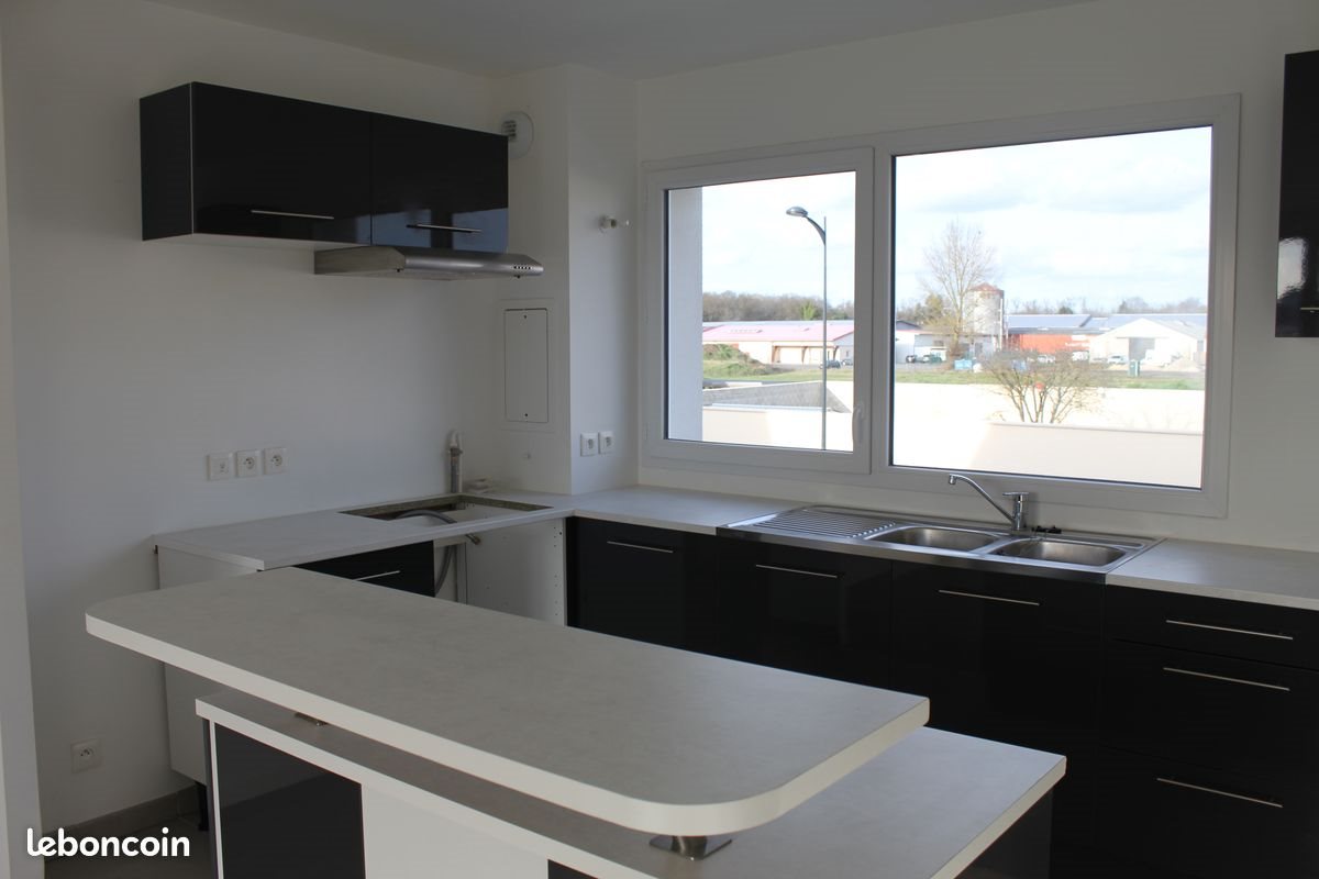 Appartement à louer, 66m², Lacroix-Saint-Ouen