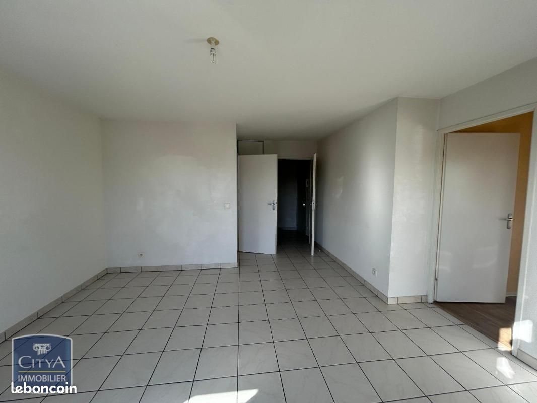 Appartement à louer, 38m², Cusset
