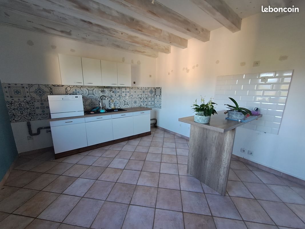 Appartement à louer, 118m², Myans