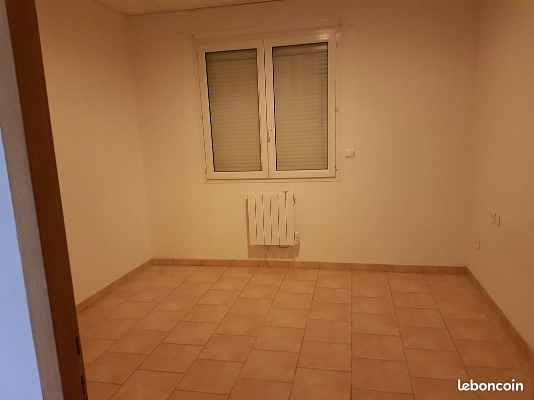 Appartement à louer, 45m², Pernes-les-Fontaines