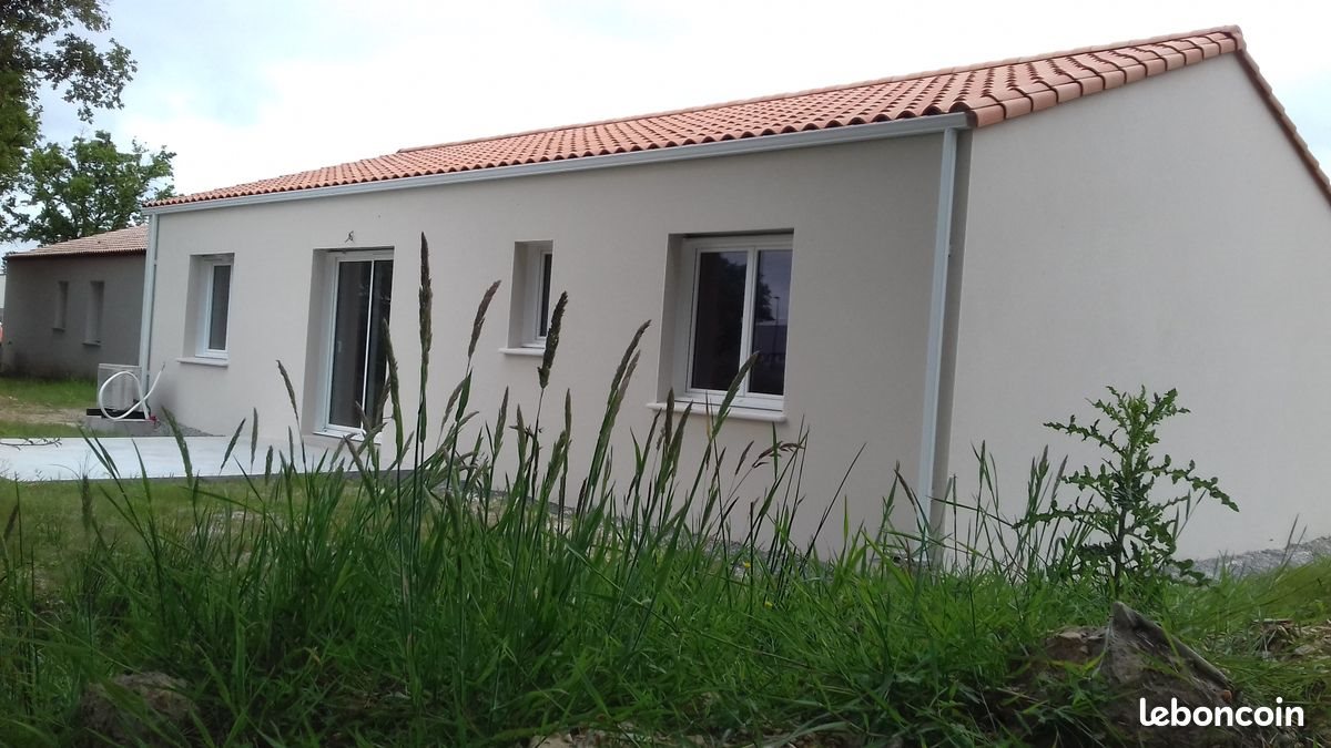 Maison à louer, 81m², Froidfond