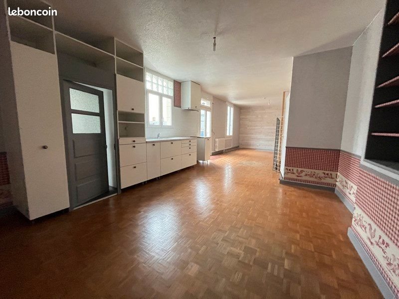 Appartement à vendre, 376m², Valençay