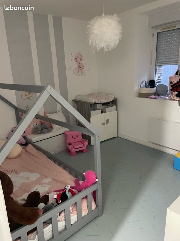 Appartement à louer, 75m², Candé