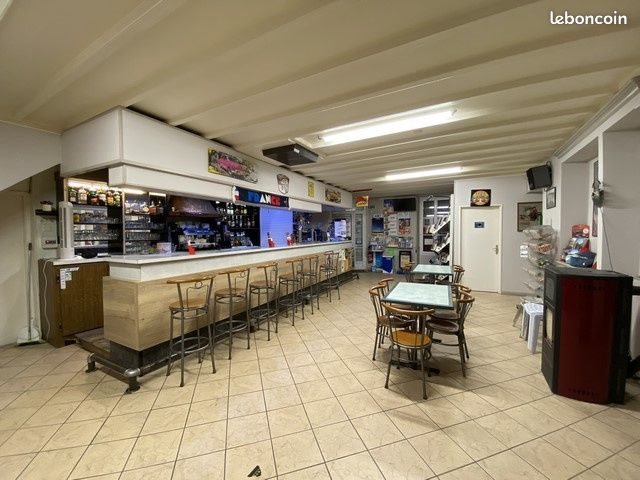 Appartement à vendre, 335m², Maillé