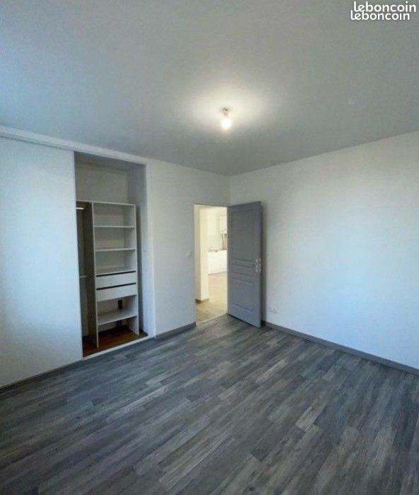 Appartement à vendre, 55m², Digoin