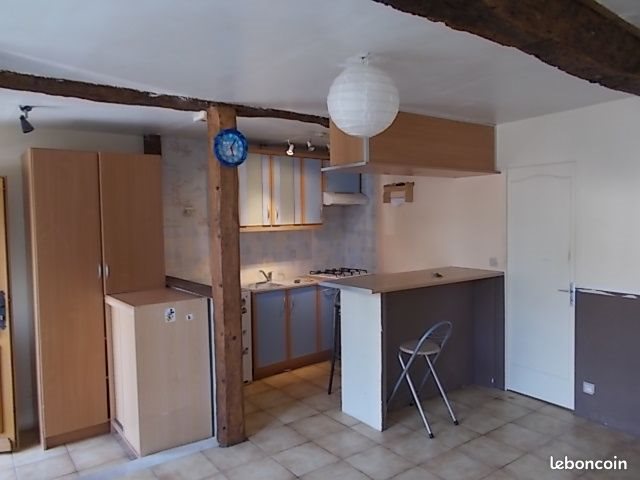 Appartement à louer, 24m², Trie-Château