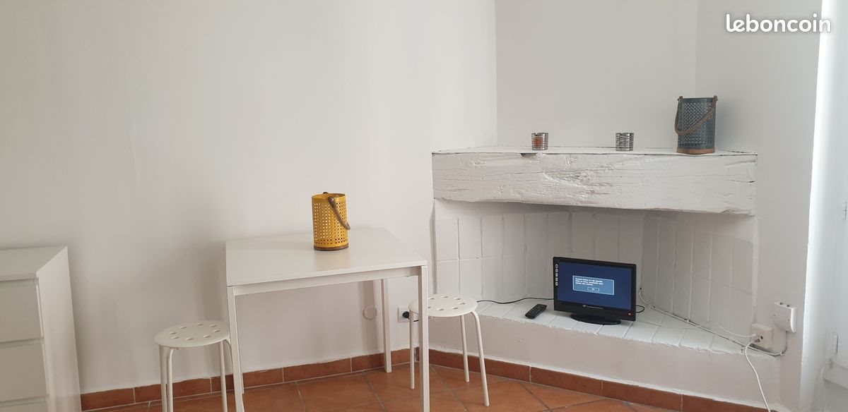 Appartement à louer, 22m², Marseille 1er
