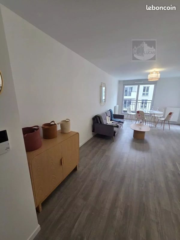 Appartement à louer, 68m², Bezons