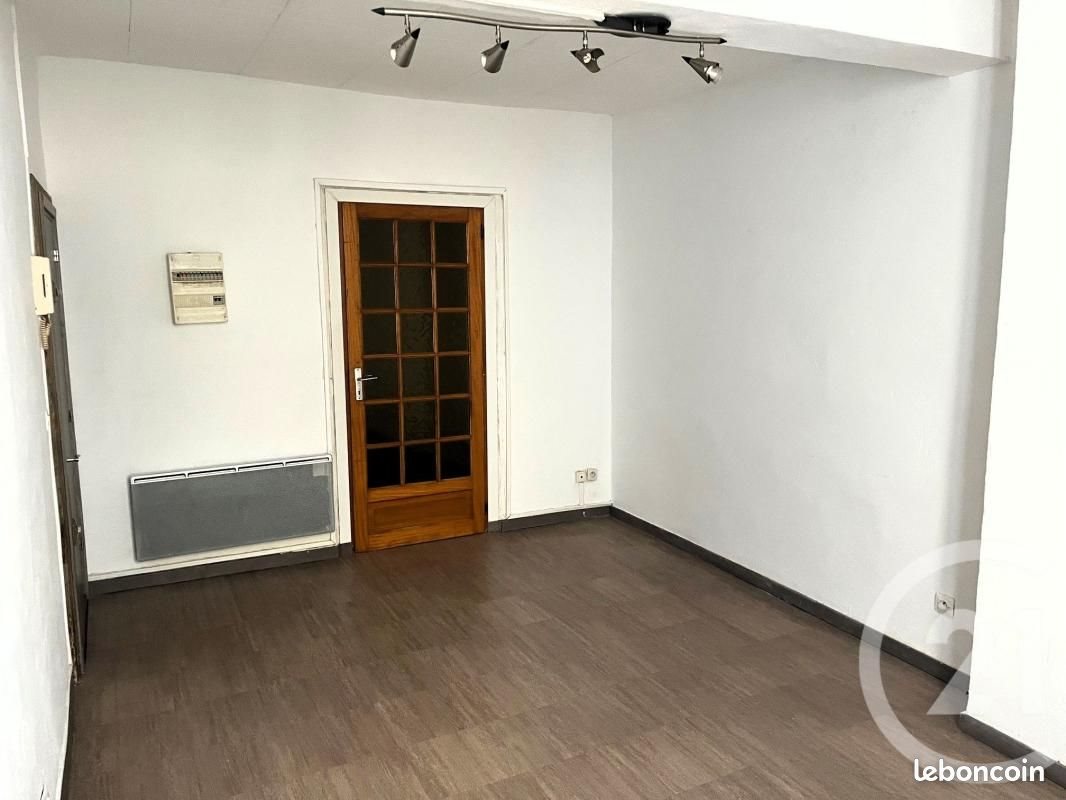 Appartement à louer, 42m², Sommières