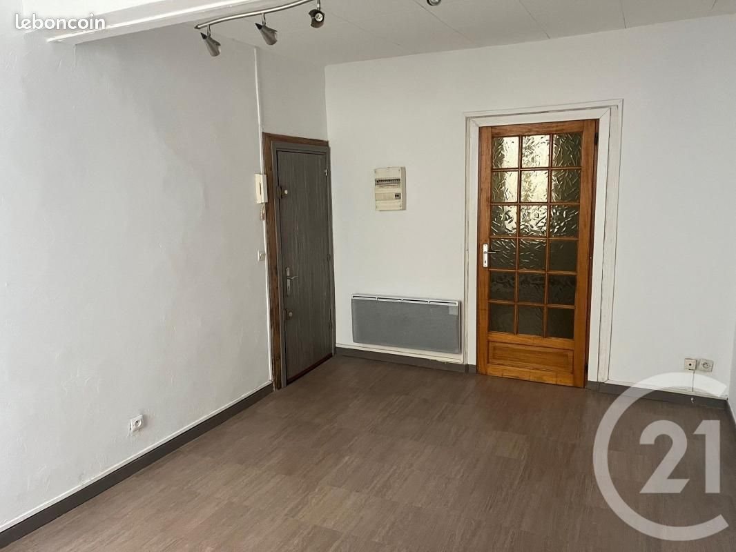 Appartement à louer, 42m², Sommières