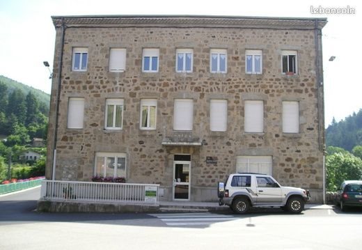 Appartement à louer, 78m², Saint-Martin-de-Valamas