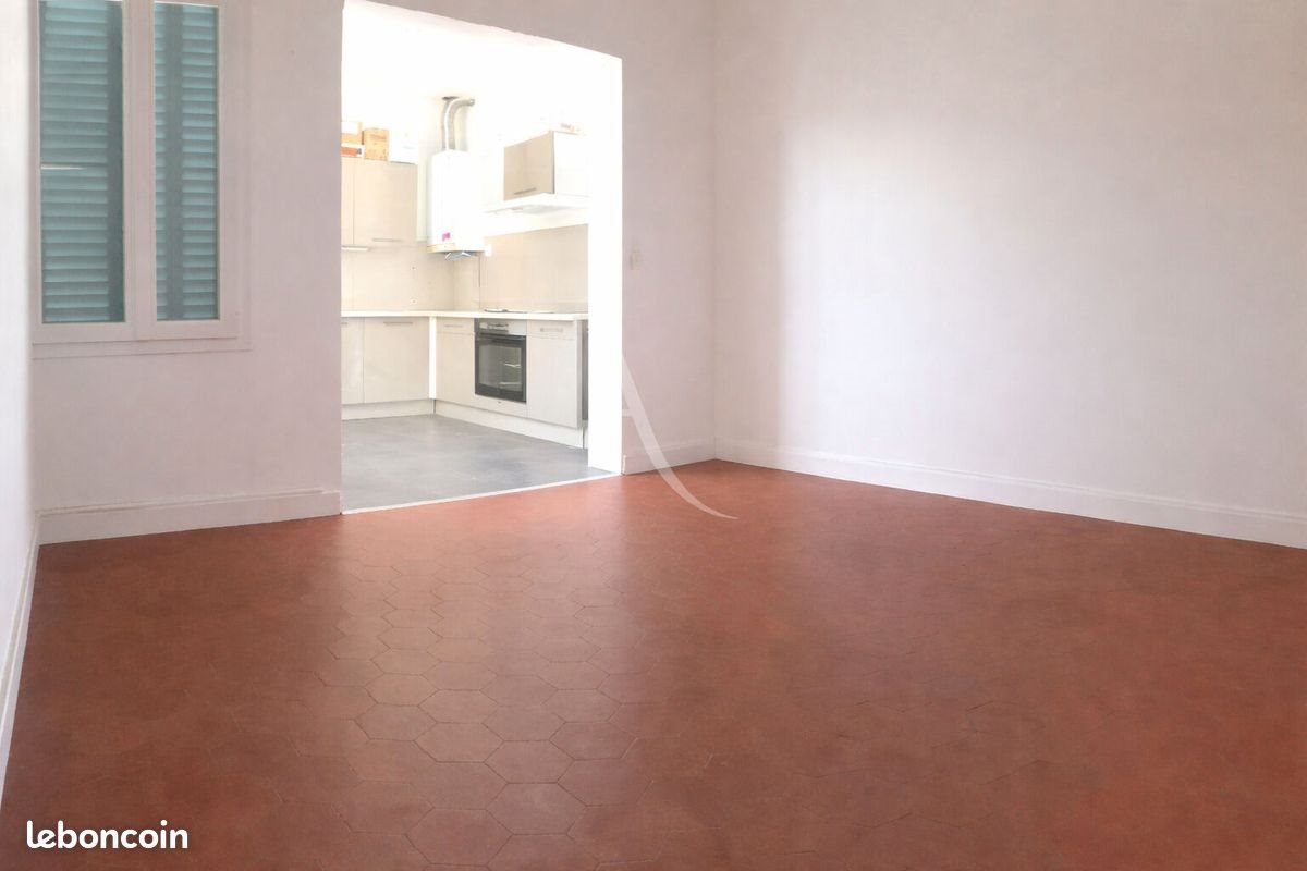 Appartement à louer, 38m², Luisant