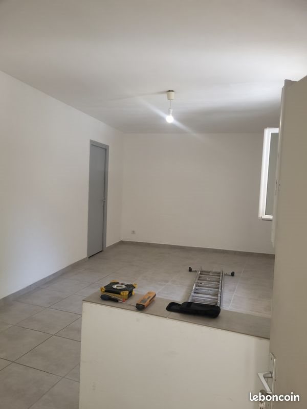 Appartement à louer, 50m², Calvisson