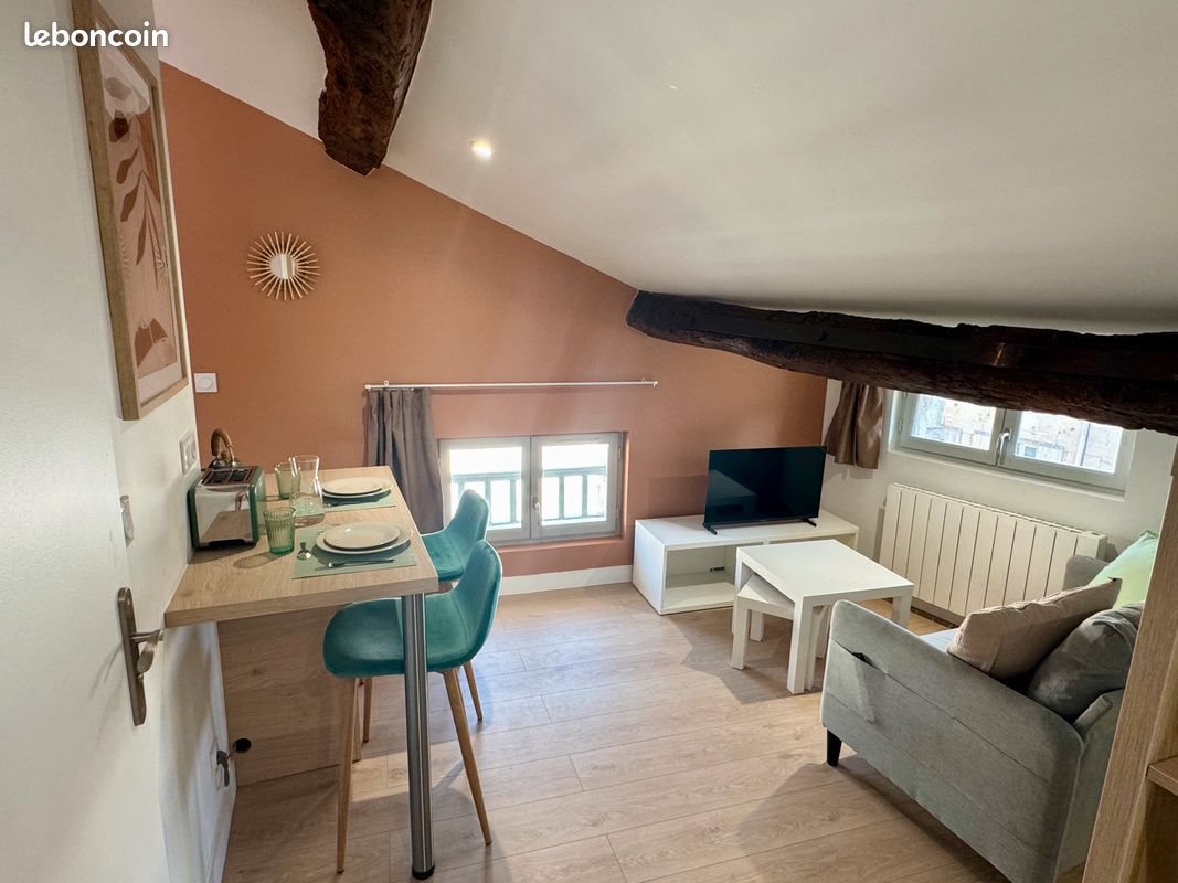 Appartement à louer, 22m², Niort