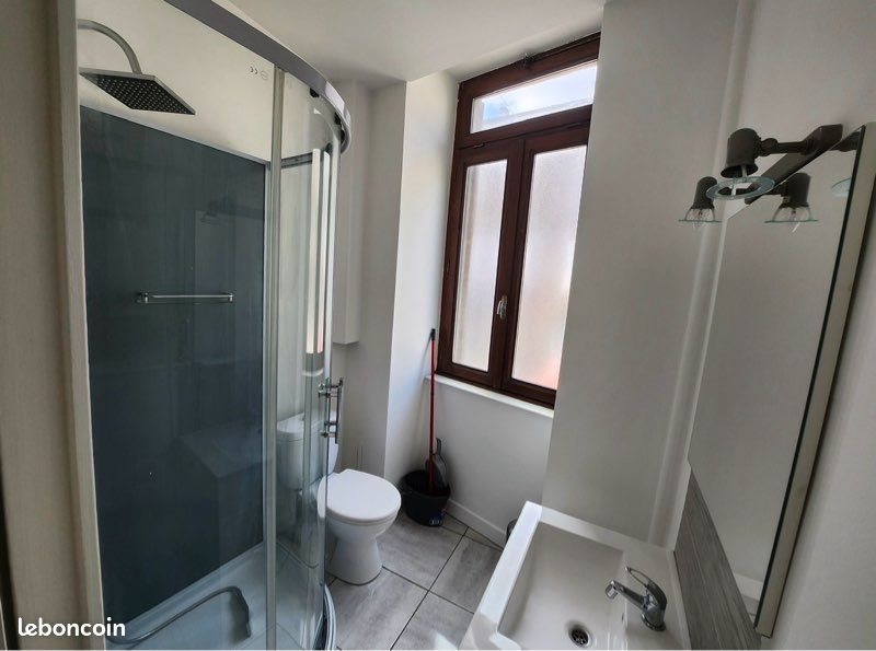 Appartement à louer, 17m², Privas