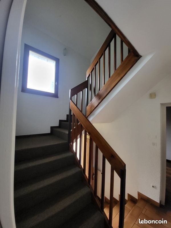 Maison à louer, 110m², Bresson