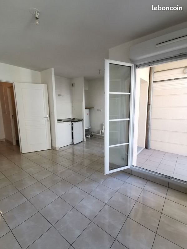 Appartement à louer, 25m², Reims