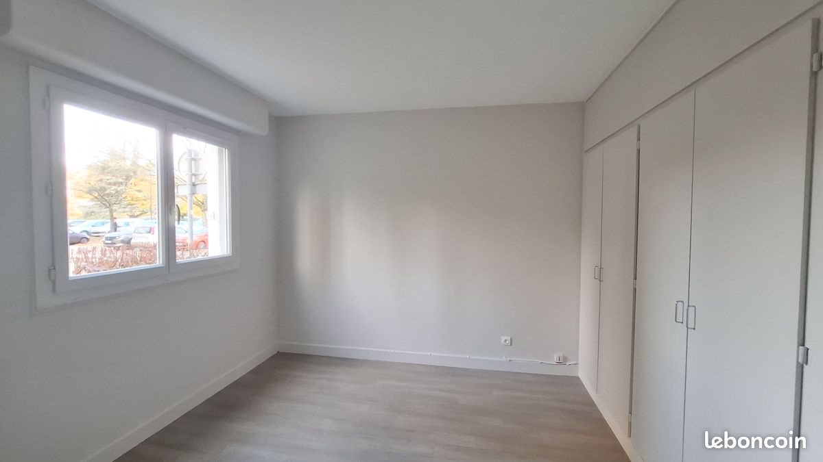 Appartement à louer, 43m², Tours