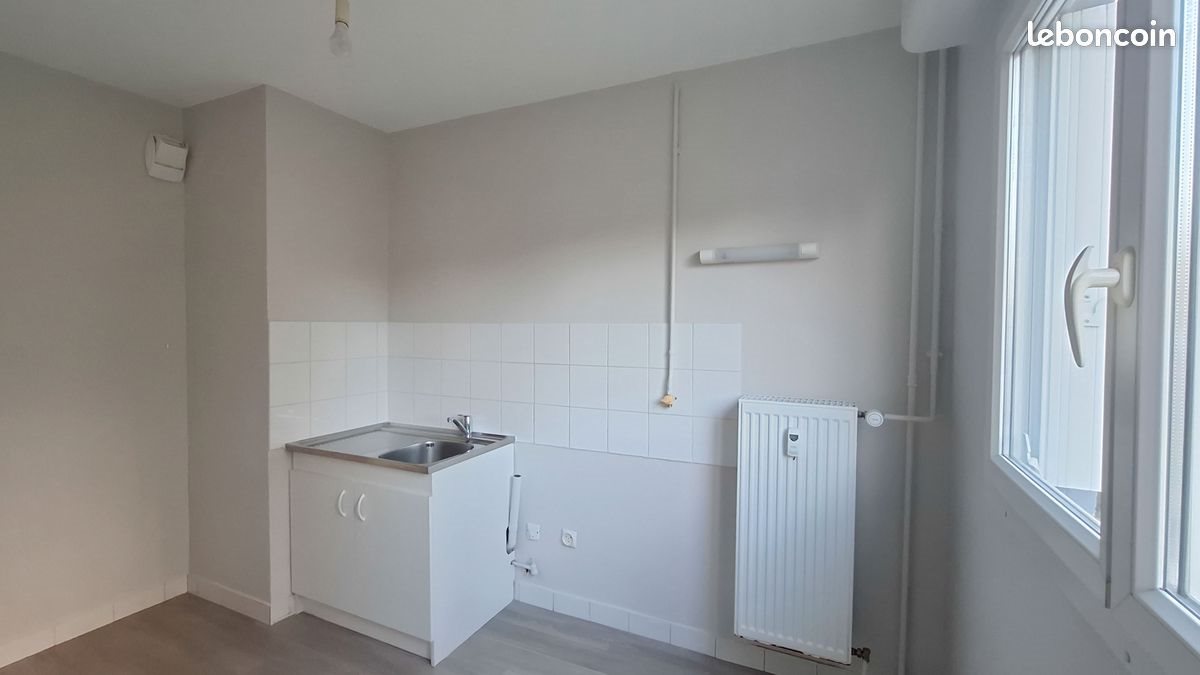 Appartement à louer, 43m², Tours