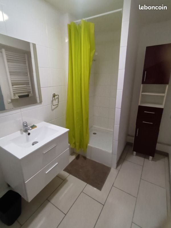 Maison à louer, 75m², Coursan