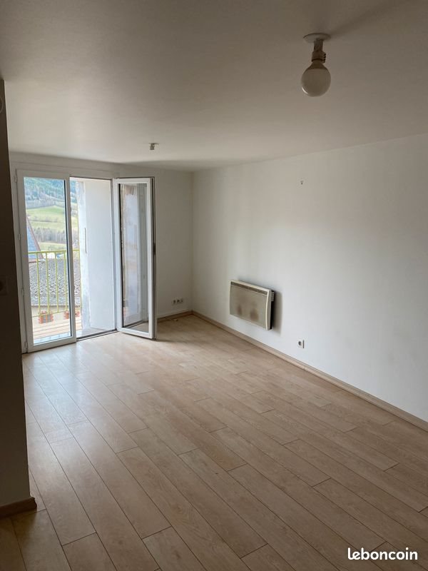 Appartement à louer, 36m², Seyne (Le Grand Puy)
