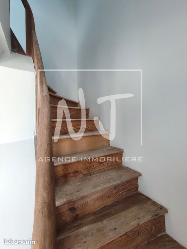 Appartement à louer, 62m², Baugé