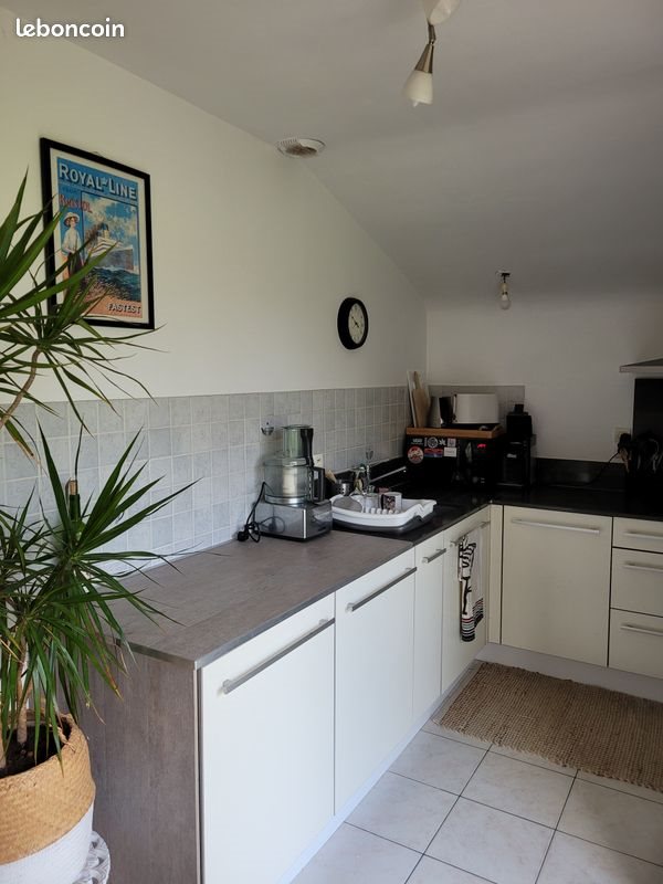 Maison à louer, 87m², Ploemel