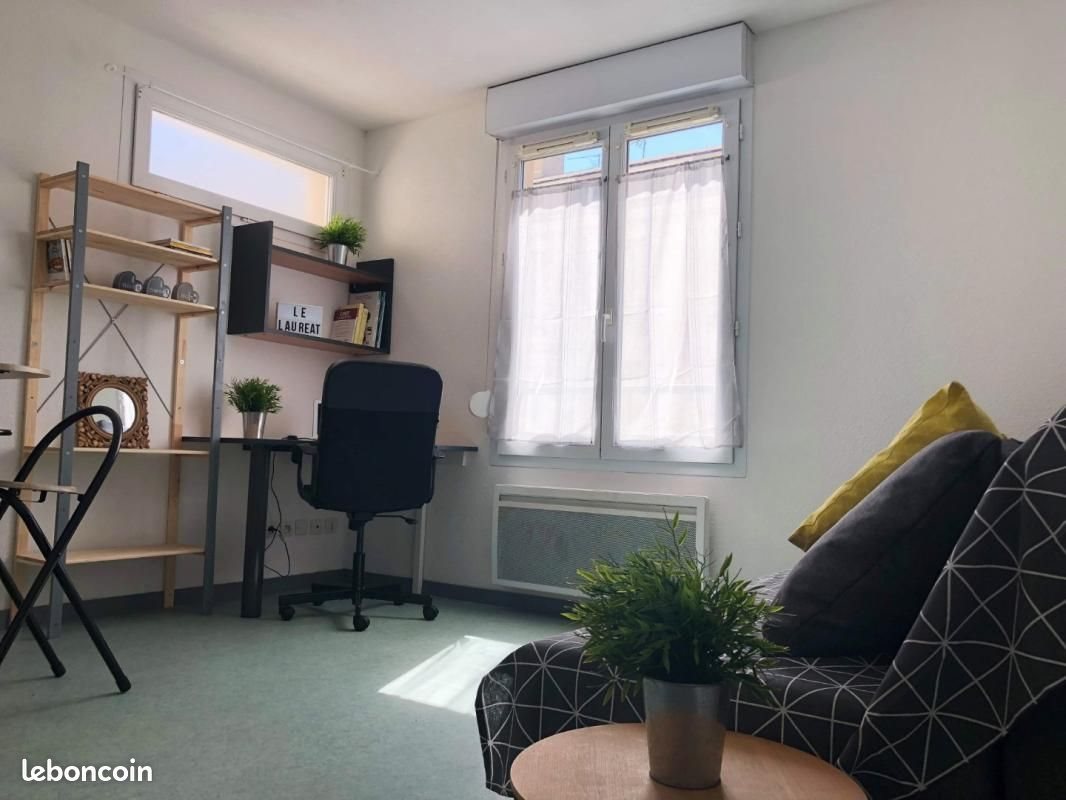 Appartement à louer, 18m², Saint-Etienne