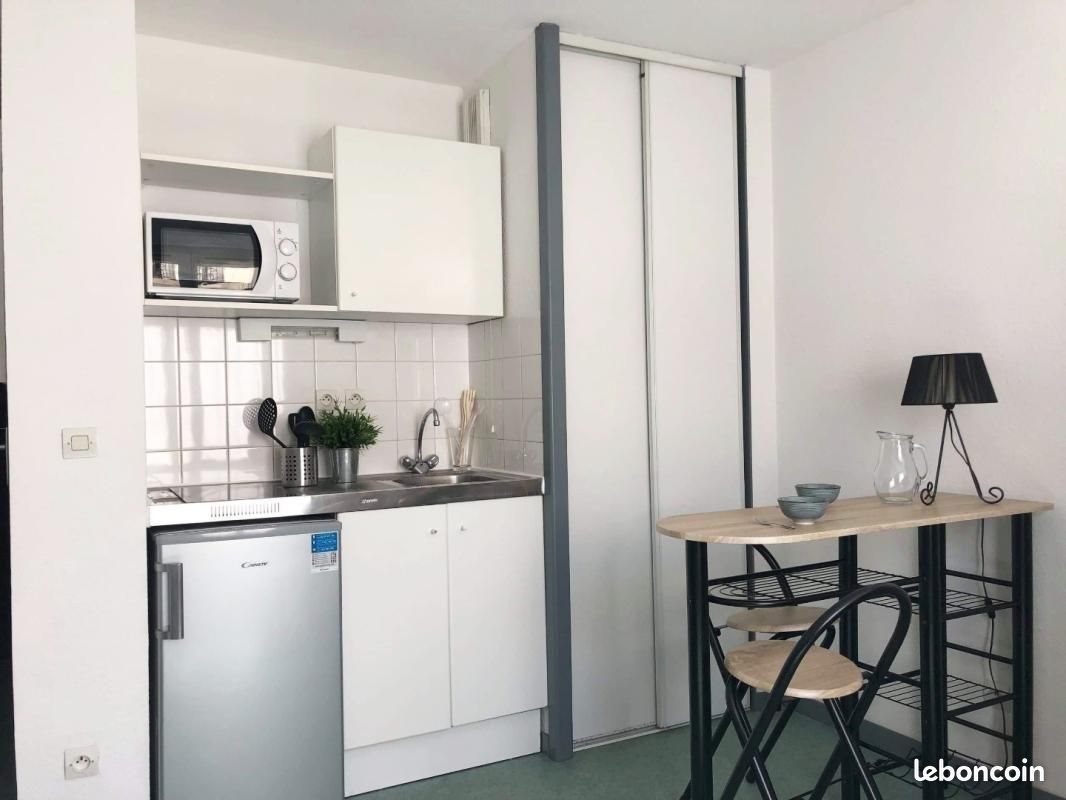 Appartement à louer, 18m², Saint-Etienne
