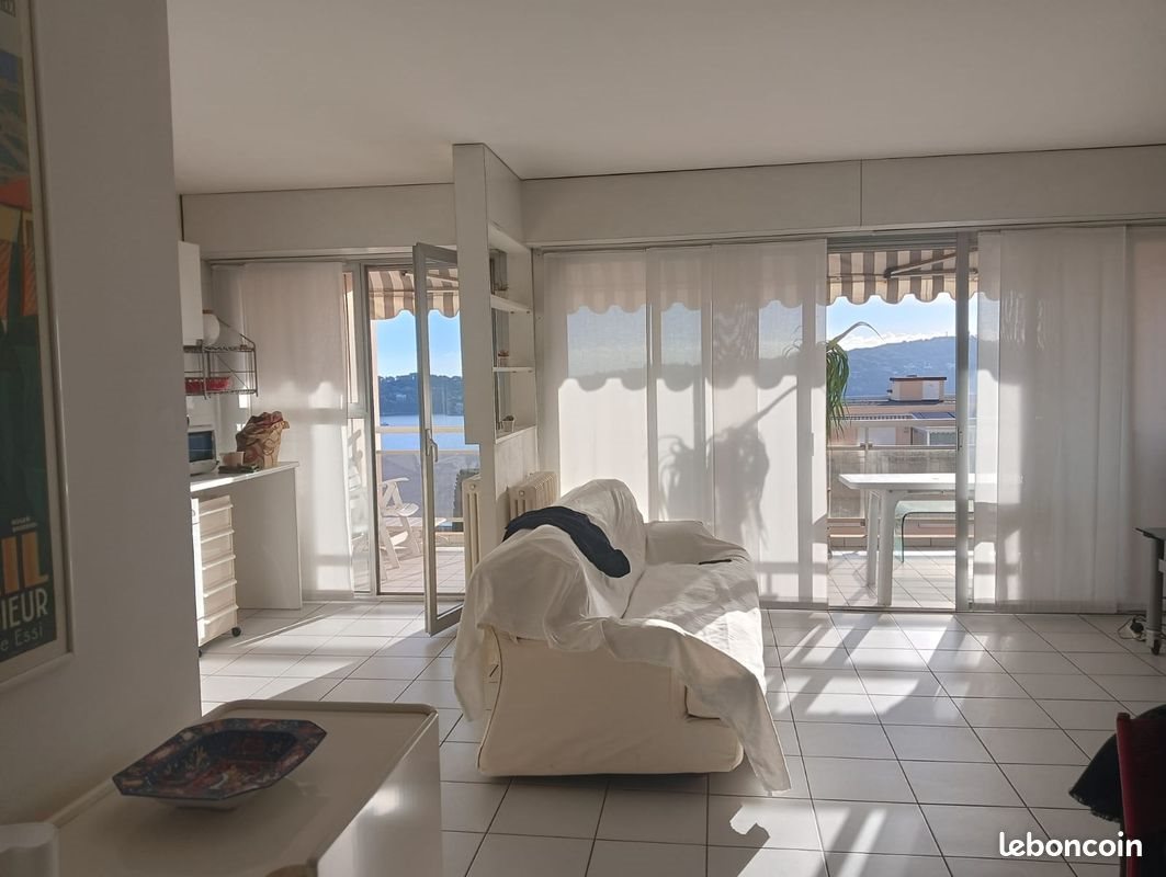 Appartement à louer, 60m², Villefranche-sur-Mer