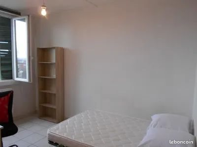 Appartement à louer, 27m², Nîmes
